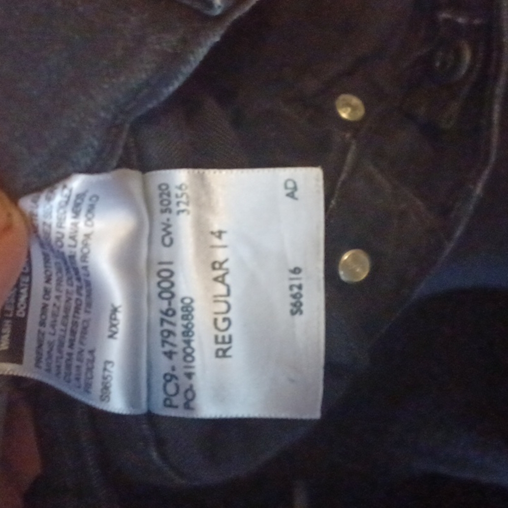 Jeans - Picture 3 of 4